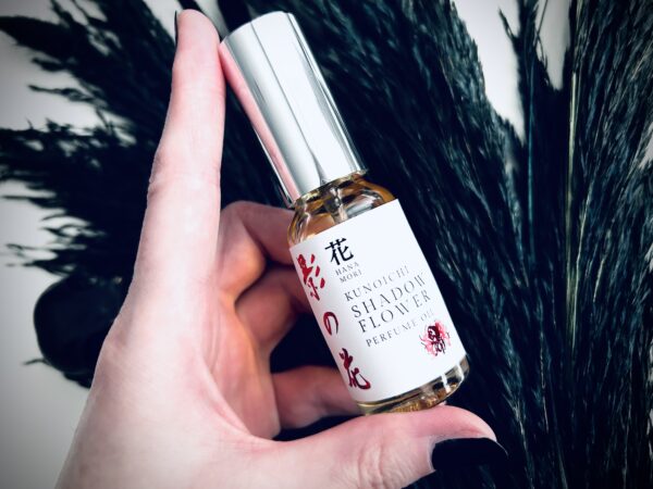 Kunoichi Shadow Flower Perfume Oil - Crystal-infused Perfume Oil - Image 6