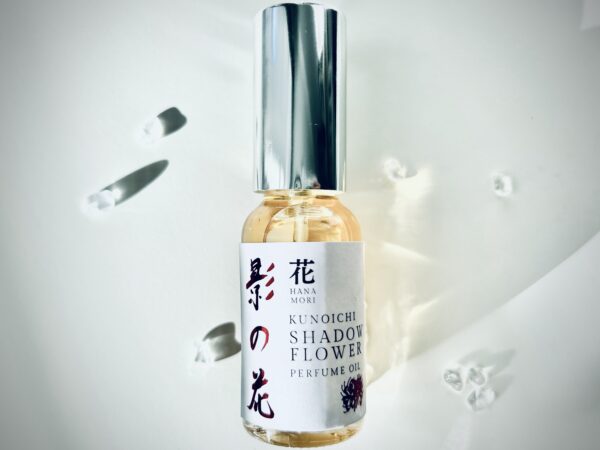 Kunoichi Shadow Flower Perfume Oil - Crystal-infused Perfume Oil