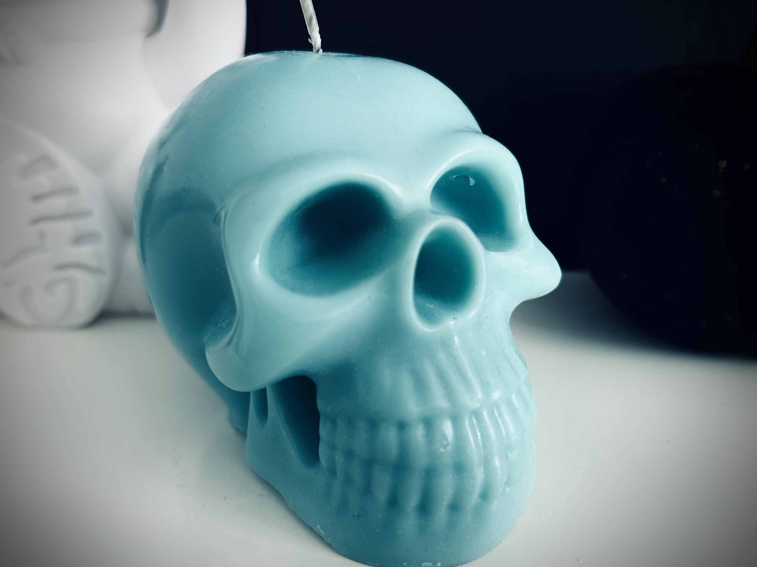 Jasmine Green Tea Scented Skull Candle